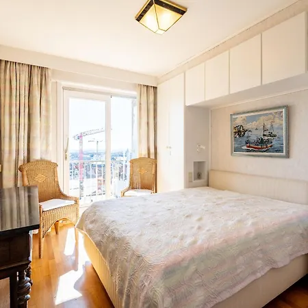 In With Sea Views * 블랑켄베르크