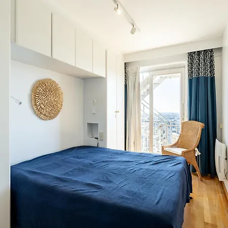 In With Sea Views * 블랑켄베르크
